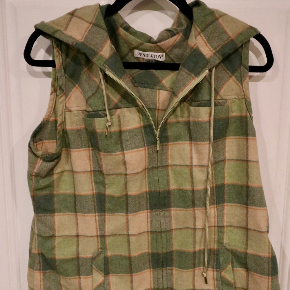 Pendleton Wool Tan Plaid Zip Vest with Hood